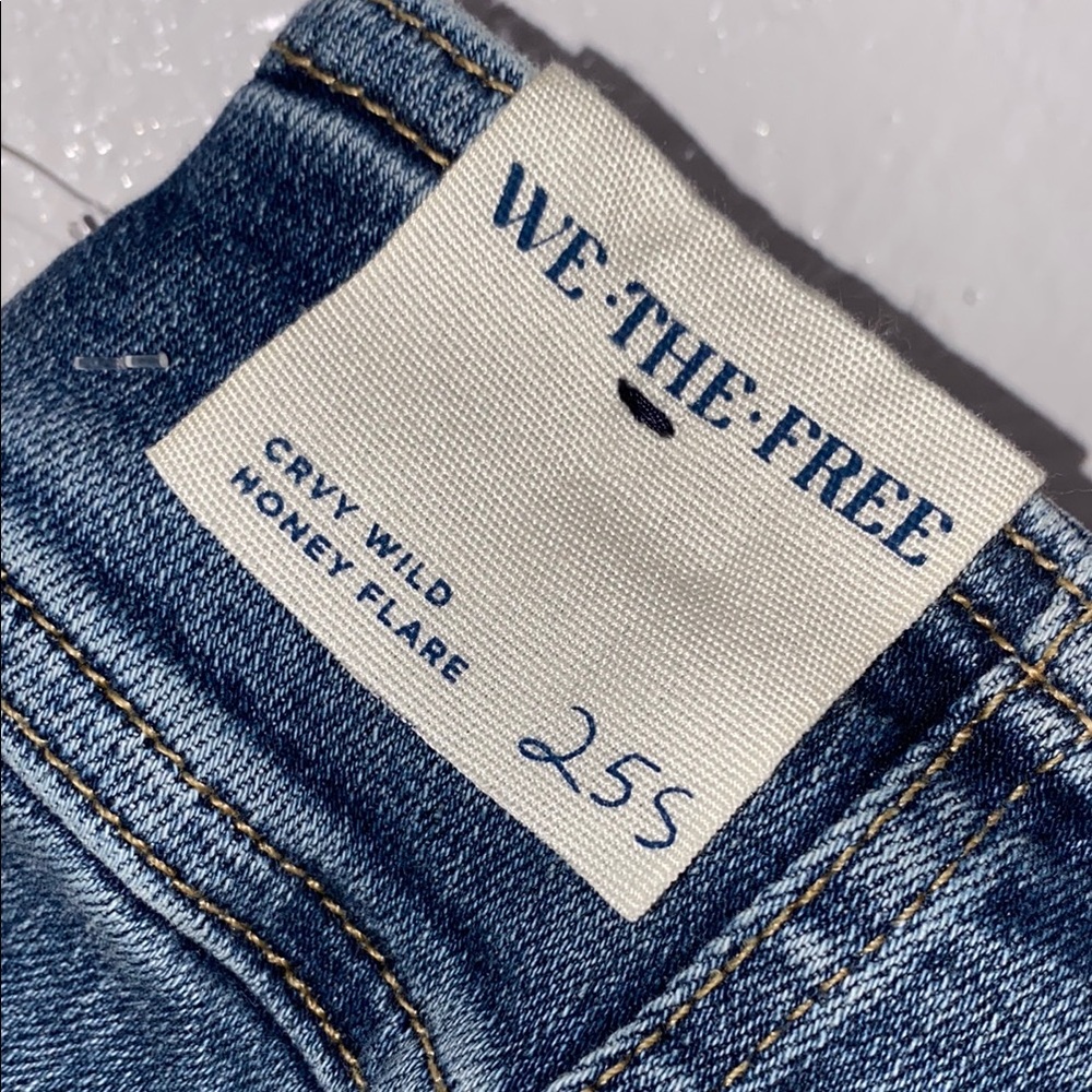 FREE PEOPLE WE THE FREE CRVY Wild Honey Denim FLARE - Picture 4 of 4